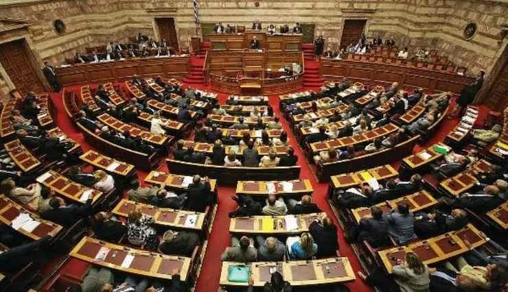 Βουλή – Live: Ξεκίνησε η συζήτηση για την πρόταση μομφής – «Όποιοι καταψηφίσουν ανοίγουν τον δρόμο για τις Πρέσπες»